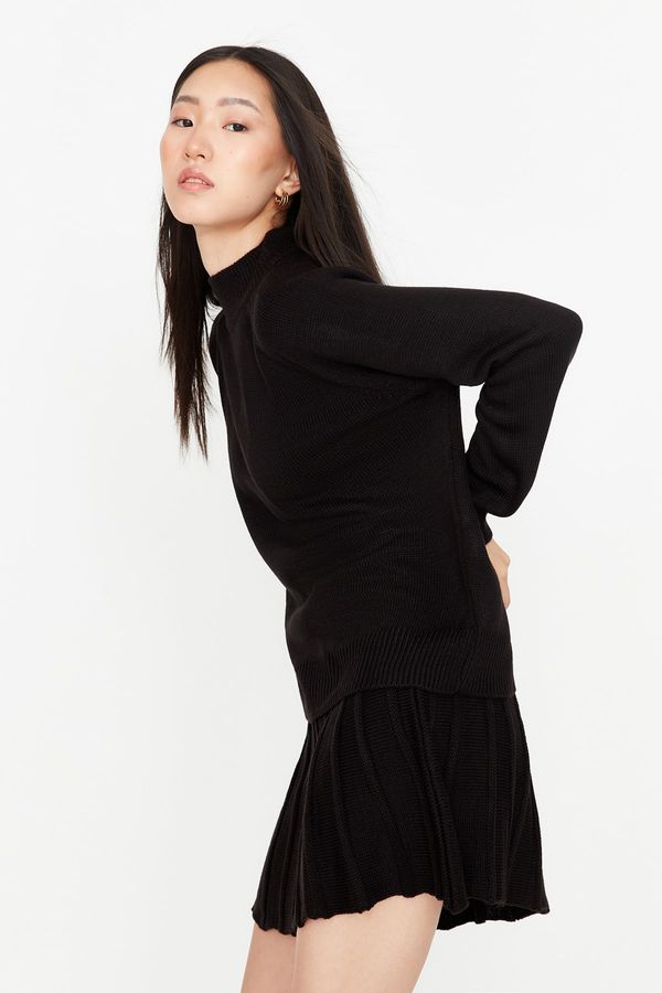 Trendyol Trendyol Black Frill Detailed Sweater Skirt Knitwear Bottom-Top Set