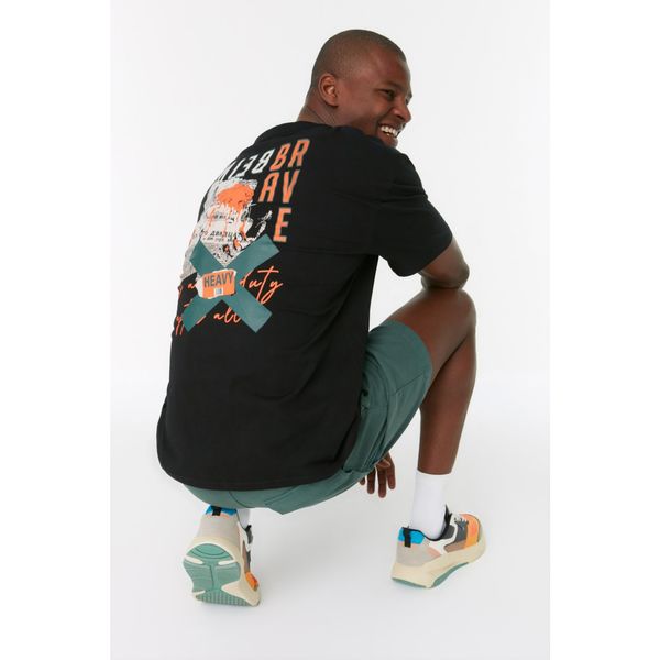 Trendyol Trendyol Black Men's Relaxed Fit Crew Neck Short Sleeve Printed T-Shirt