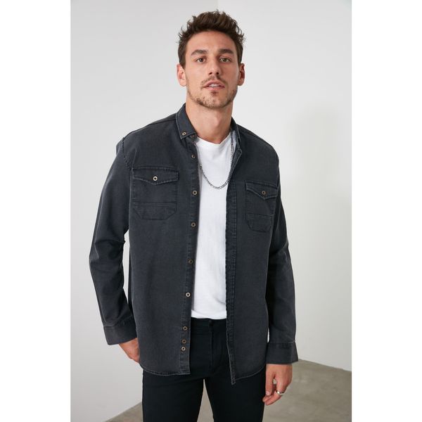 Trendyol Trendyol Black Męski metalowy guzik Podwójna kieszeń Regular Fit Denim Shirt