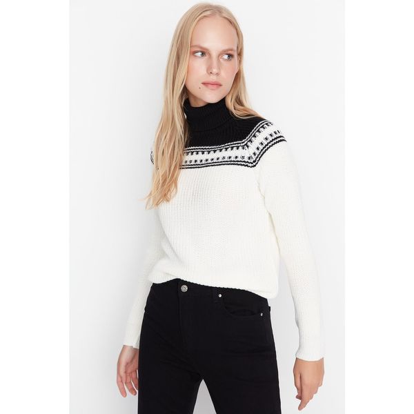 Trendyol Trendyol Black Patterned Knitwear Sweater