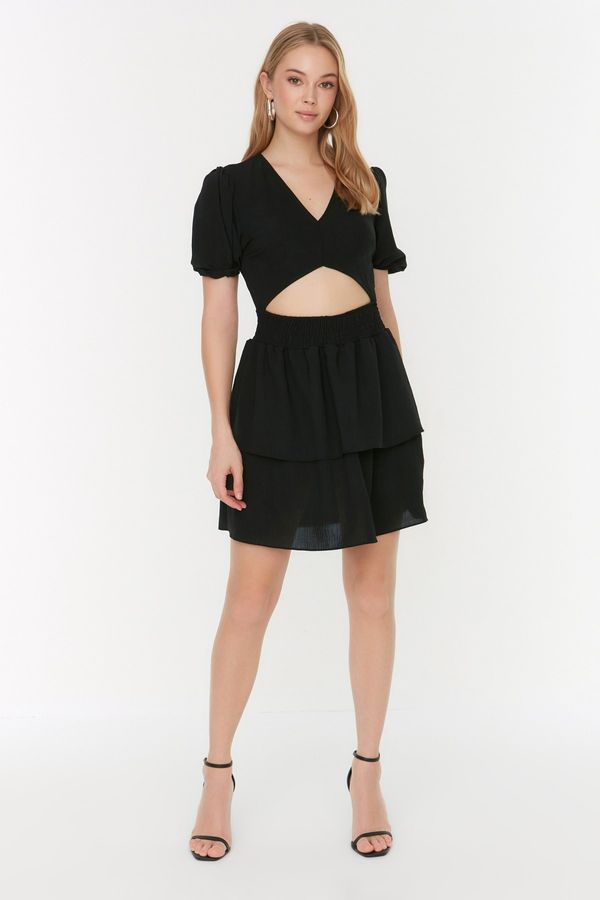 Trendyol Trendyol Black Petite Cut Out Detailed Dress