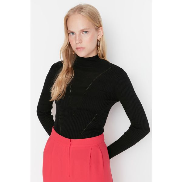 Trendyol Trendyol Black Straight Collar Knitwear Sweater