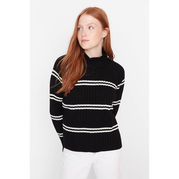 Trendyol Trendyol Black Striped Knitwear Sweater