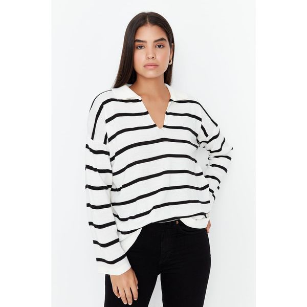 Trendyol Trendyol Black Super Oversize Striped Knitwear Sweater