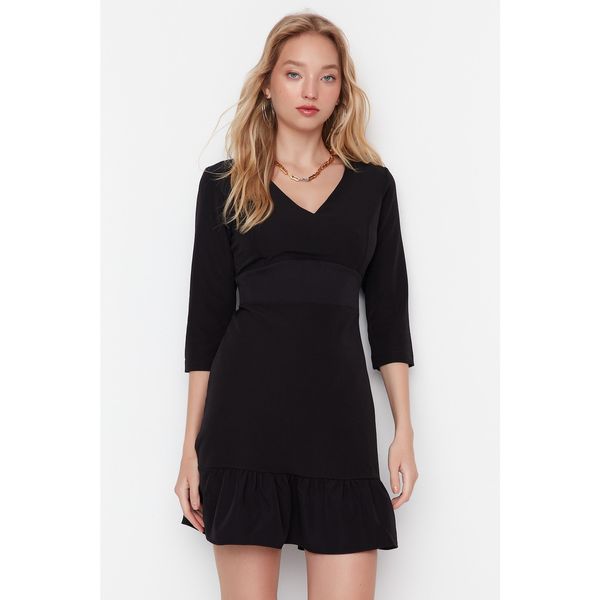 Trendyol Trendyol Black V-Neck Dress