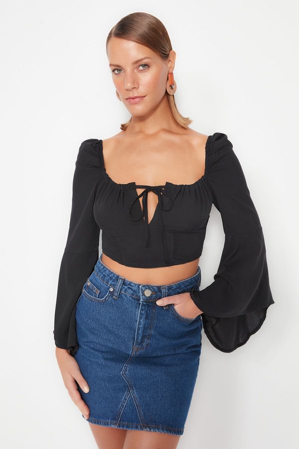 Trendyol Trendyol Blouse - Black - Fitted