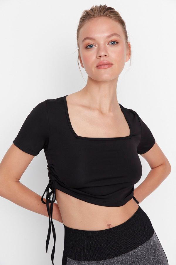 Trendyol Trendyol Blouse - Black - Fitted