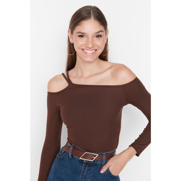 Trendyol Trendyol Brown Asymmetrical Collar Fitted Snap Snap Knitted Body