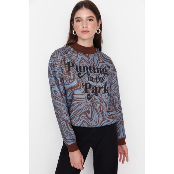Trendyol Trendyol Brown Patterned Slogan Basic Stand Up Collar Raised Knitted Sweatshirt