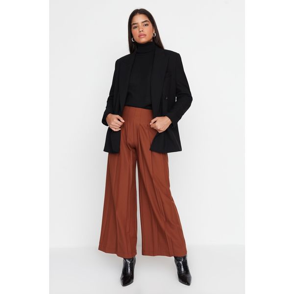 Trendyol Trendyol Brown Pleated Wide Leg Woven Trousers