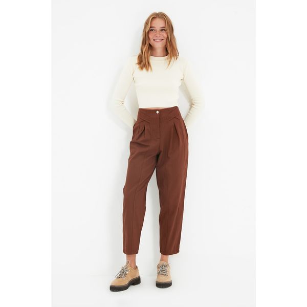 Trendyol Trendyol Brown Striped Trousers