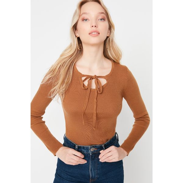 Trendyol Trendyol Brown V-Neck Knitwear Sweater