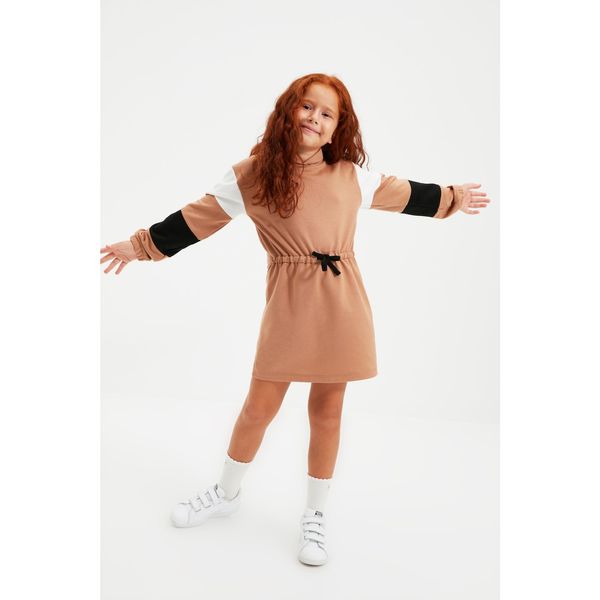 Trendyol Trendyol Camel Color Block Girl Knitted Dress with Pleated Waist and Hooded Knitted Dress