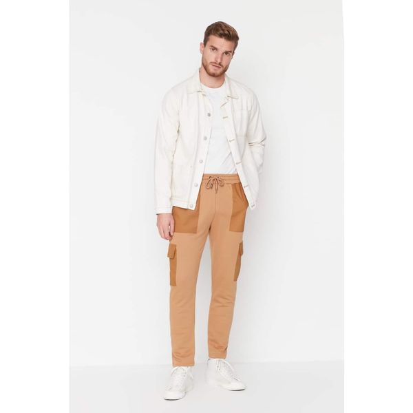 Trendyol Trendyol Camel Men Regular Fit Covered Pocket Woven Paneled Sweatpants