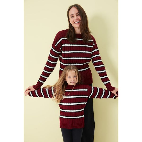 Trendyol Trendyol Claret Red Color Block Knitwear Sweater