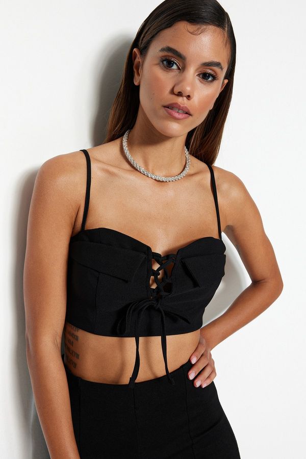 Trendyol Trendyol Crop Top - Black - Plain