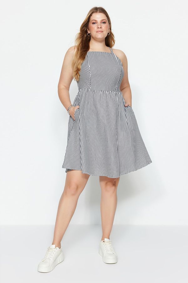 Trendyol Trendyol Curve Black Striped Woven Dress