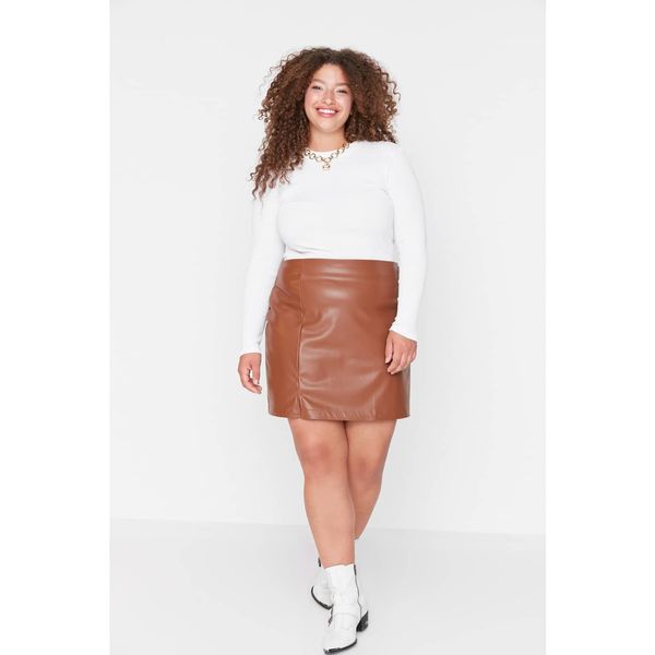 Trendyol Trendyol Curve Brown Slit Detailed Faux Leather Skirt