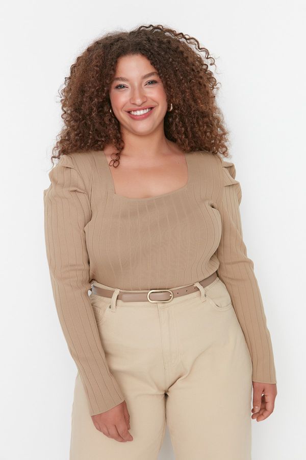 Trendyol Trendyol Curve Plus Size Blouse - Beige - Slim fit