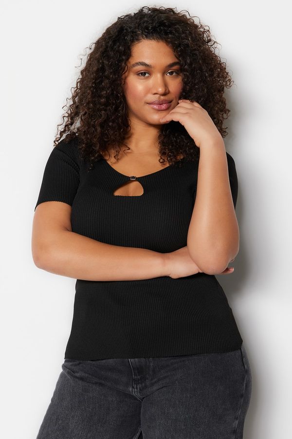 Trendyol Trendyol Curve Plus Size Blouse - Black - Fitted