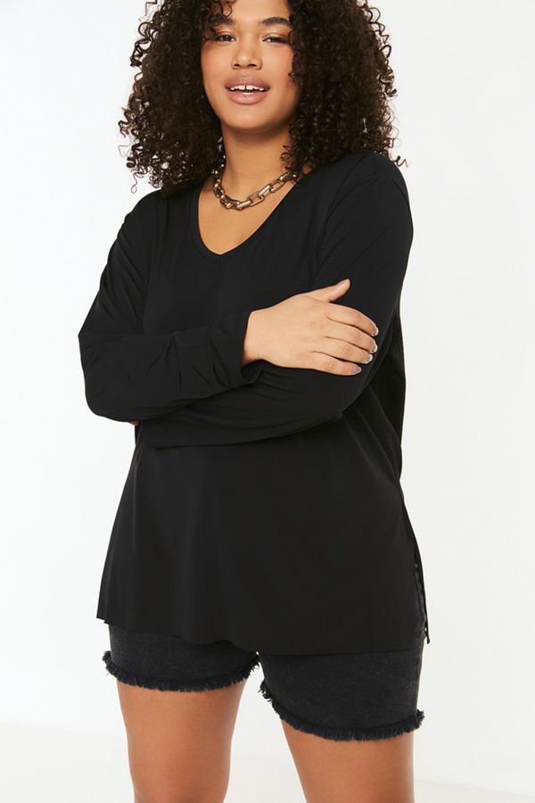 Trendyol Trendyol Curve Plus Size Blouse - Black - Regular fit