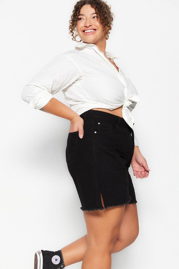 Trendyol Trendyol Curve Plus Size Shorts & Bermuda - Black - Normal Waist