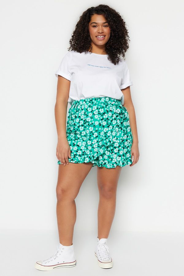 Trendyol Trendyol Curve Plus Size Shorts & Bermuda - Green - Normal Waist