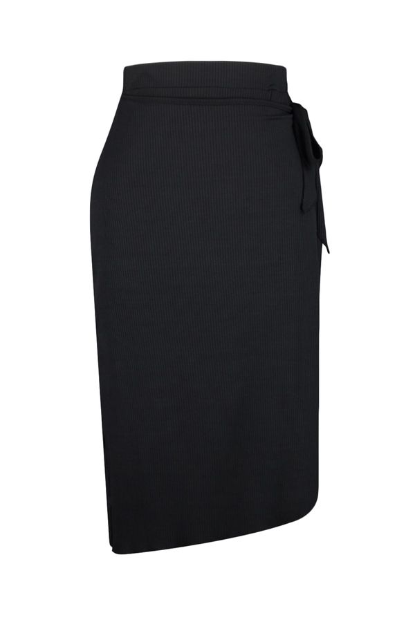 Trendyol Trendyol Curve Plus Size Skirt - Black - Midi