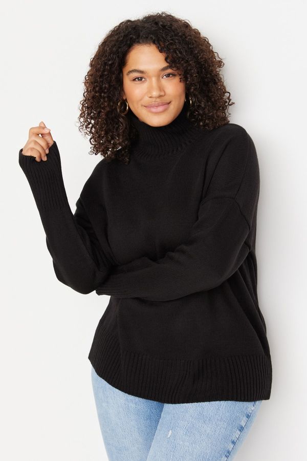 Trendyol Trendyol Curve Plus Size Sweater - Black - Relaxed fit