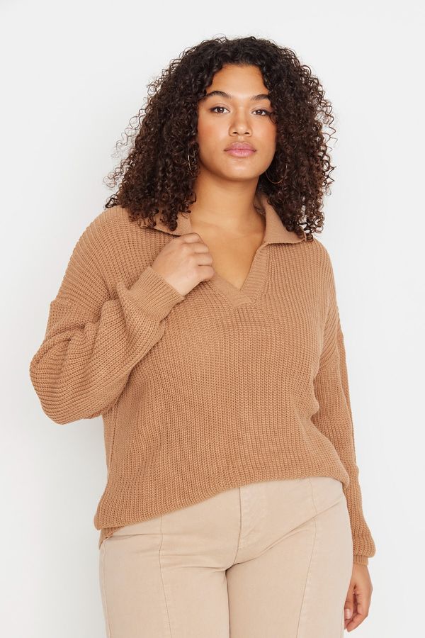 Trendyol Trendyol Curve Plus Size Sweater - Brown - Relaxed fit