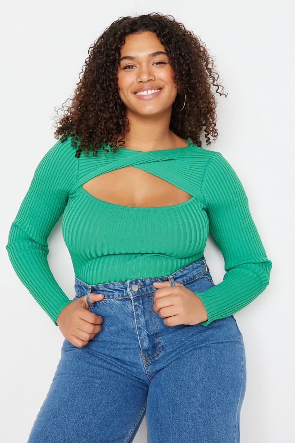 Trendyol Trendyol Curve Plus Size Sweater - Green - Fitted