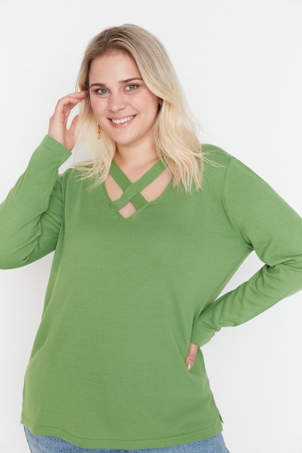 Trendyol Trendyol Curve Plus Size Sweater - Green - Regular fit