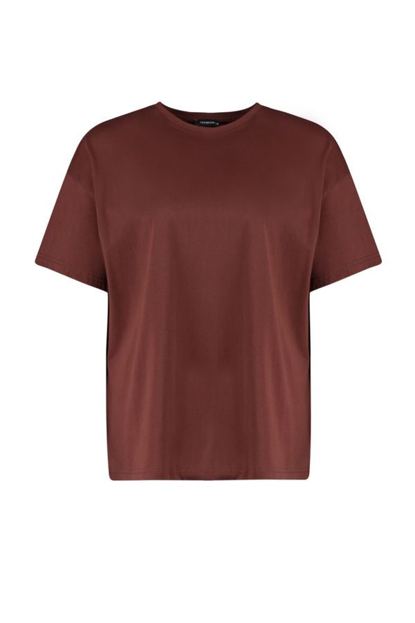 Trendyol Trendyol Curve Plus Size T-Shirt - Brown - Oversize