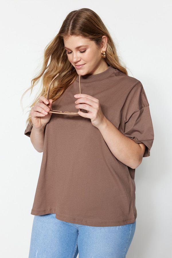 Trendyol Trendyol Curve Plus Size T-Shirt - Brown - Oversize