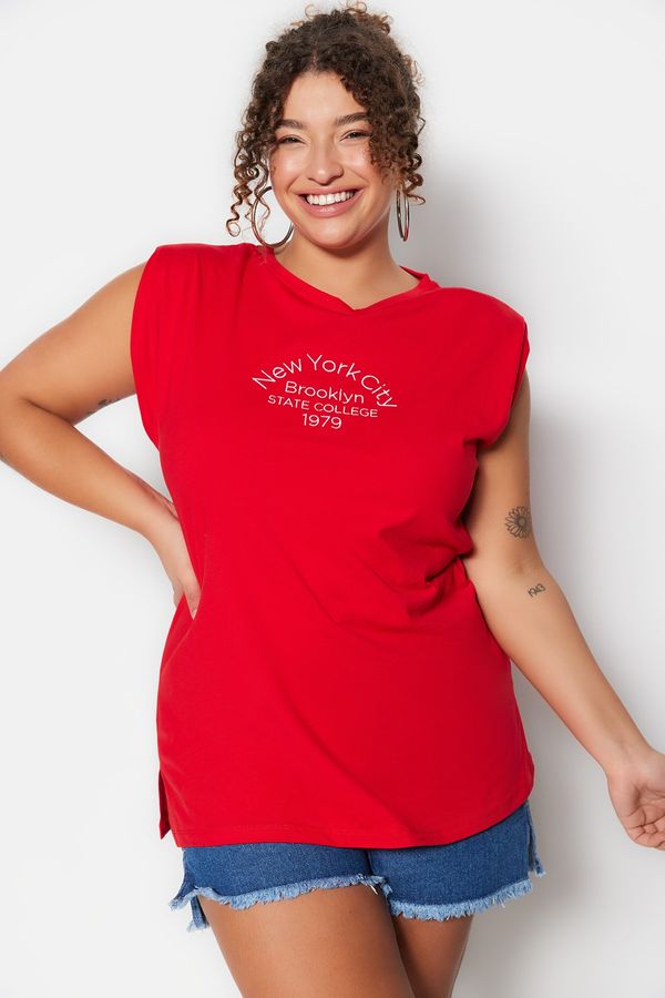 Trendyol Trendyol Curve Plus Size T-Shirt - Red - Regular fit