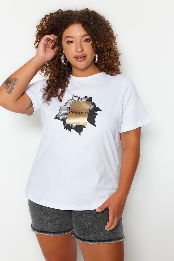 Trendyol Trendyol Curve Plus Size T-Shirt - White - Regular fit