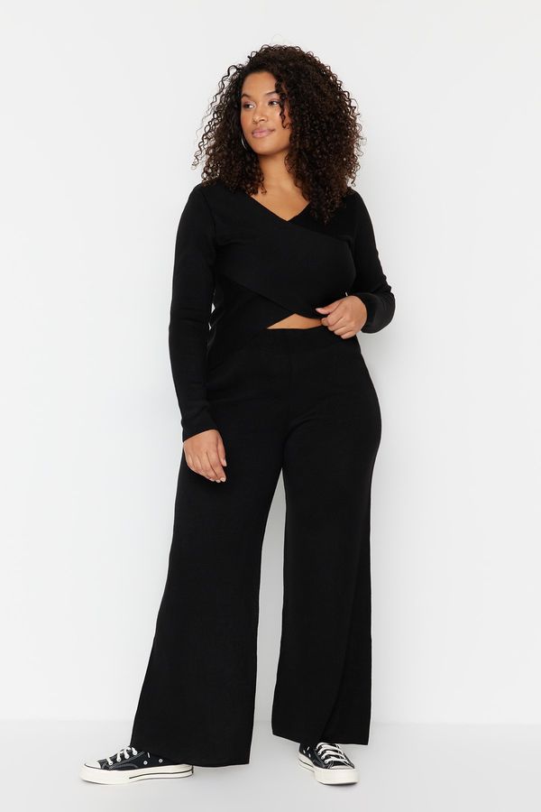 Trendyol Trendyol Curve Plus Size Two-Piece Set - Black - Fitted