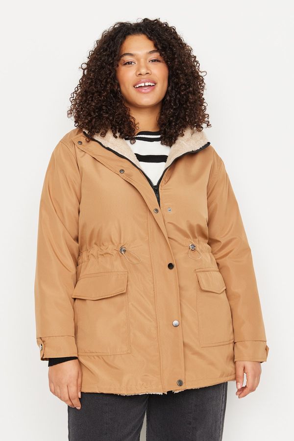 Trendyol Trendyol Curve Plus Size Winterjacket - Brown - Parkas