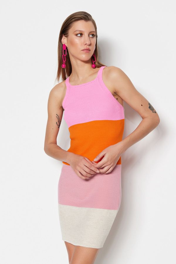 Trendyol Trendyol Dress - Pink - Bodycon