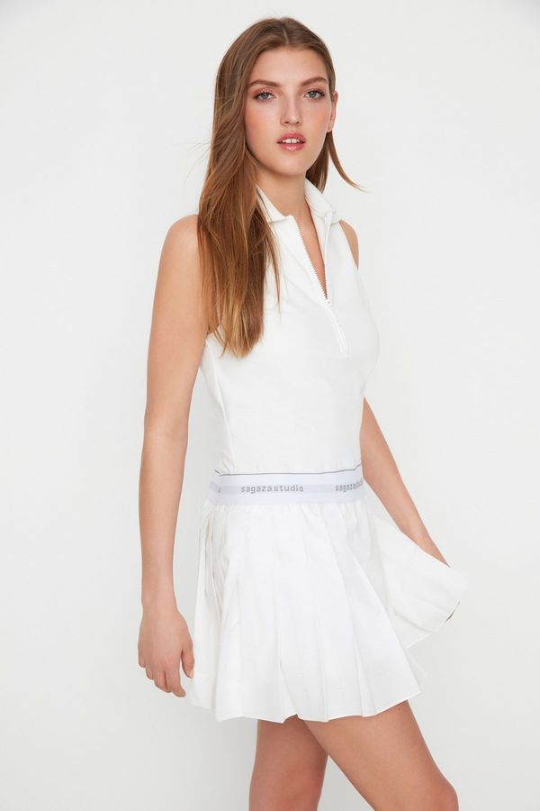 Trendyol Trendyol Dress - White - Skater