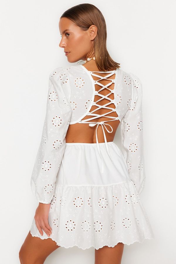 Trendyol Trendyol Dress - White - Smock dress