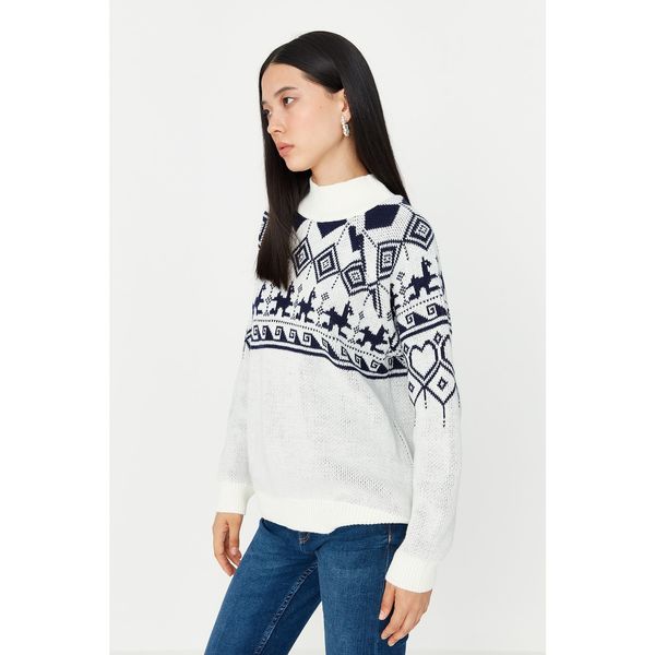 Trendyol Trendyol Ecru Christmas Themed Oversize Knitwear Sweater