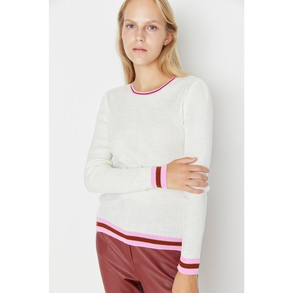 Trendyol Trendyol Ecru Color Block Knitwear Sweater