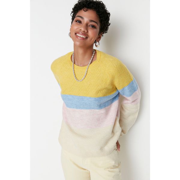 Trendyol Trendyol Ecru Color Block Oversize Knitwear Sweater
