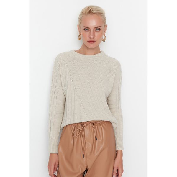 Trendyol Trendyol Ecru Knitted Detailed Knitwear Sweater