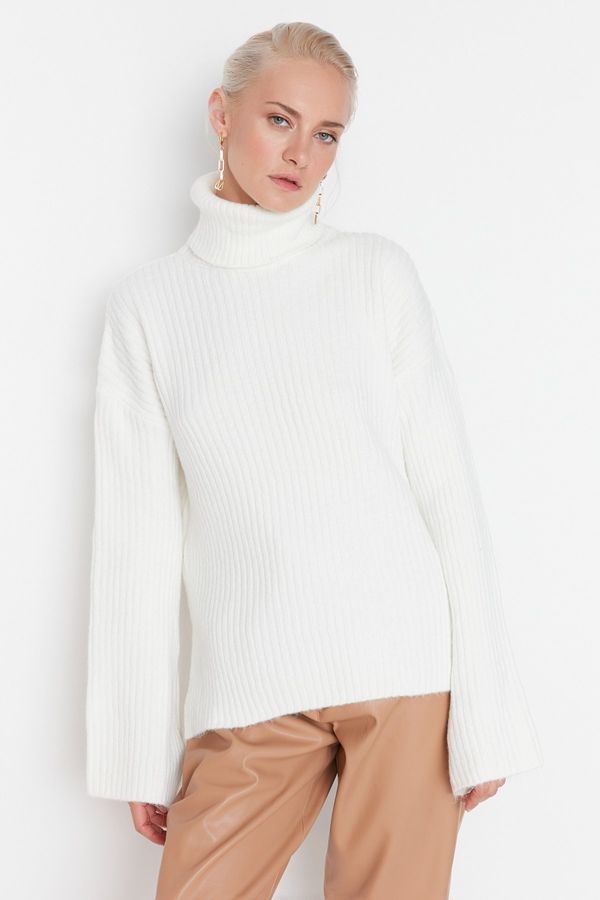 Trendyol Trendyol Ecru Oversize Knitwear Sweater