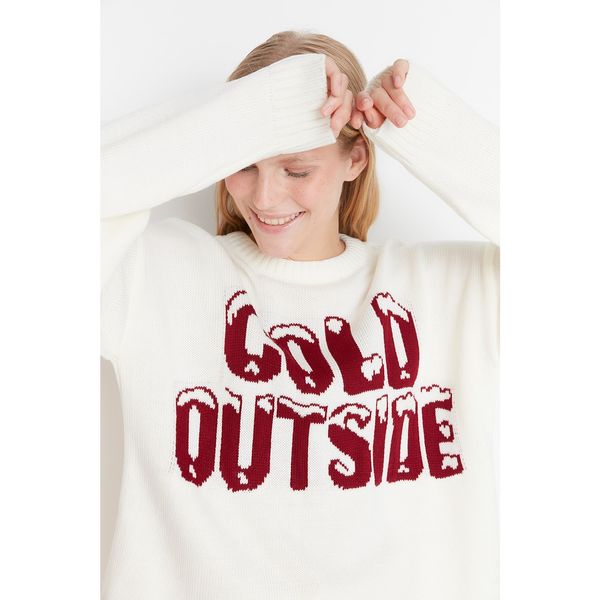 Trendyol Trendyol Ecru Slogan Knitwear Sweater