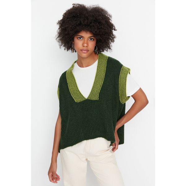 Trendyol Trendyol Emerald Green Oversize Collar Detailed Knitwear Sweater