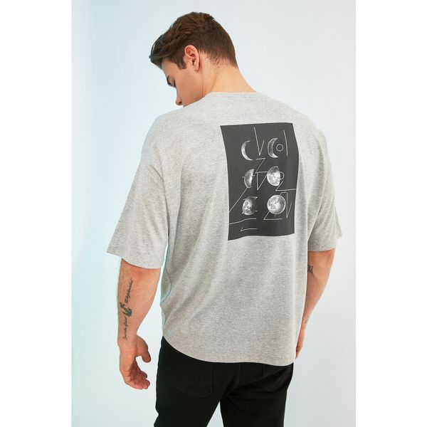 Trendyol Trendyol Gray Men's Short Sleeved Back Printed Oversize T-Shirt