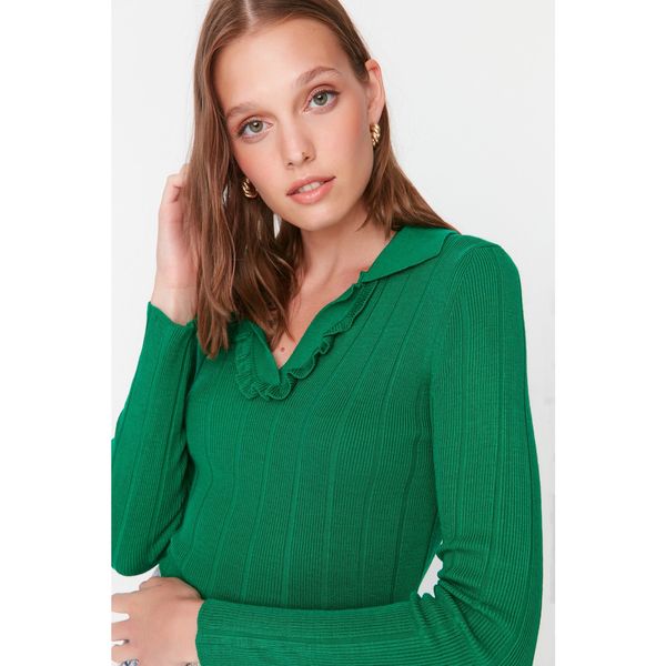 Trendyol Trendyol Green Collar Detailed Knitwear Sweater